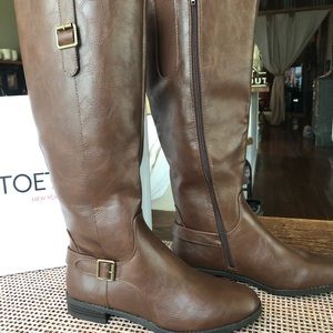 Toetos vegan leather riding boots